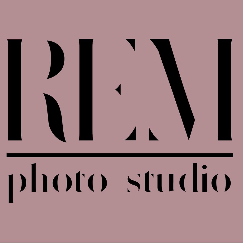 REM Photo Studio