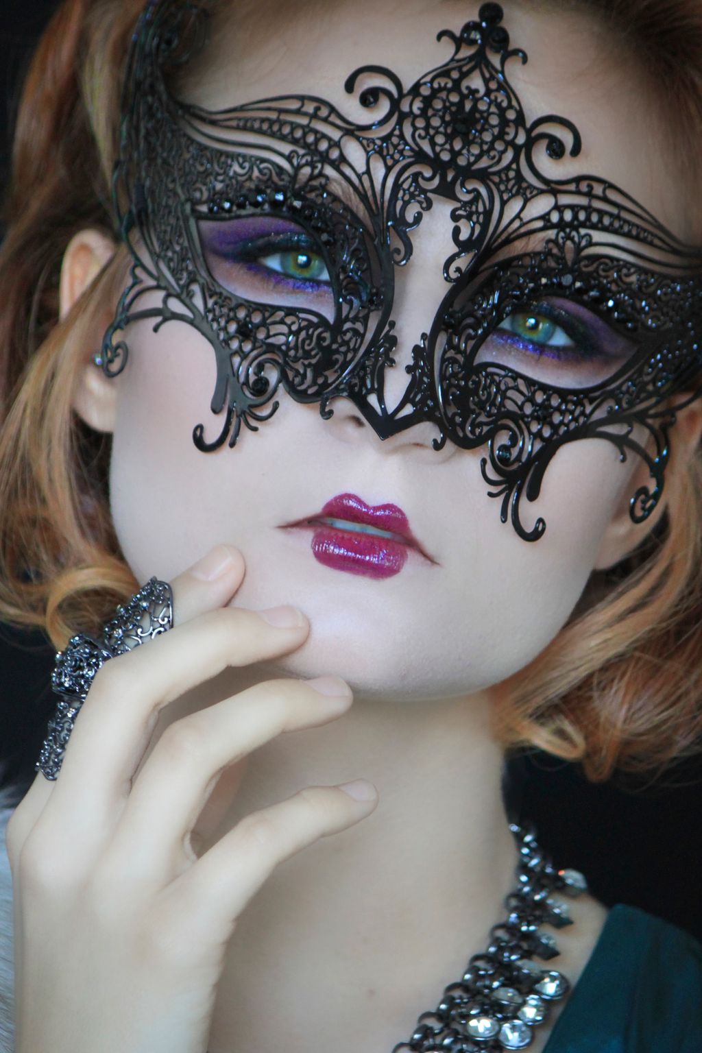 Makeup | Hair | Photography 

by Melanie Brown