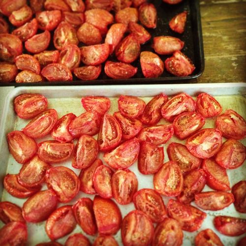 slow roasted summer tomatoes are the secret to a d