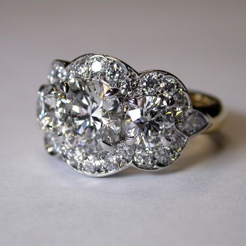 This spectacular diamond engagement ring featuring