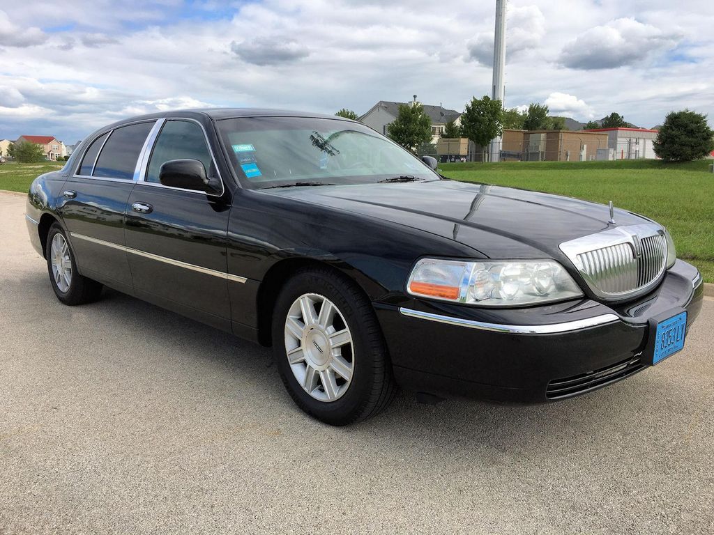 Lincoln Town Car Executive L - City of Chicago Lic