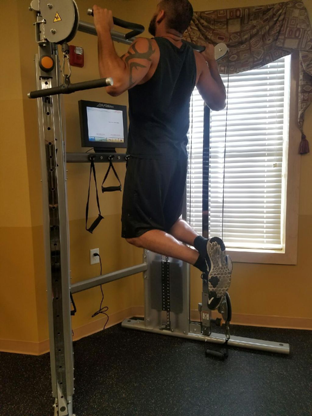 Zion Health and Wellness Trainer Andres