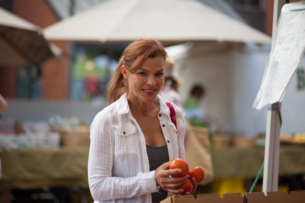 To eat right means to shop rightand that is often