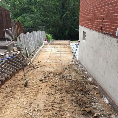 Driveway during new construction