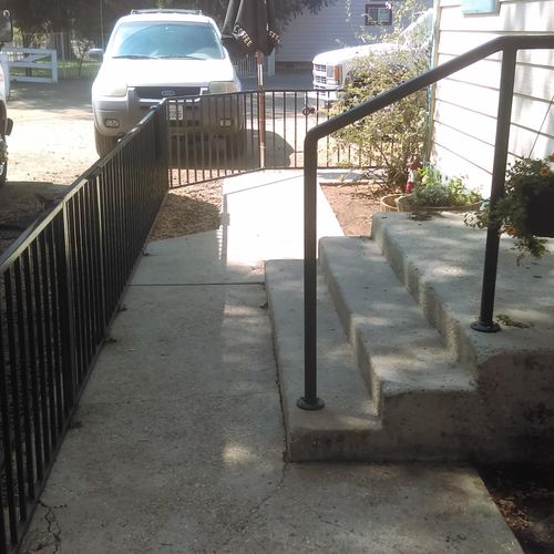 handrail and 3' fence enclosure
