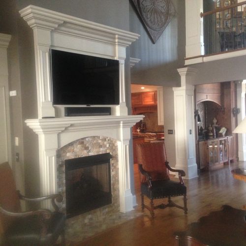 TV mount - custom trim fireplace niche, articulati