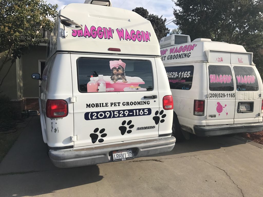 Shaggin' Waggin' mobile pet grooming