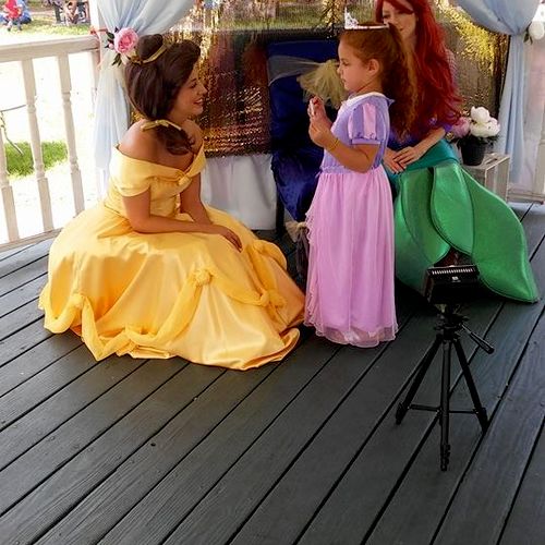 Have your favorite princesses at your next event.