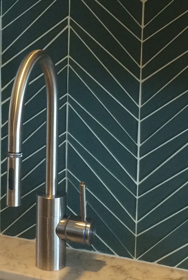 Kitchen backsplash
