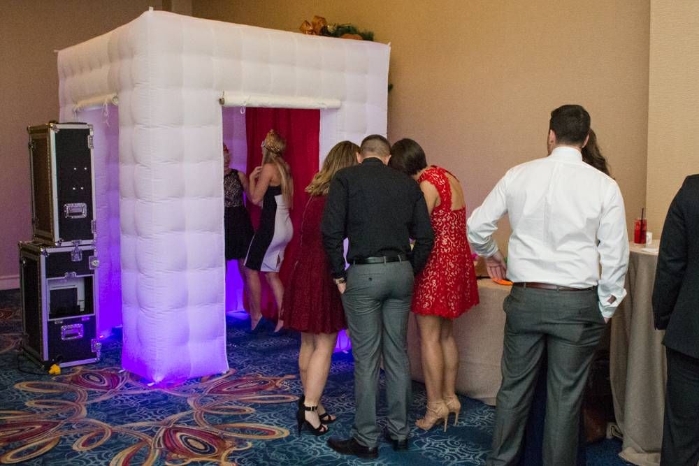 Enclosed or Open Air Booths