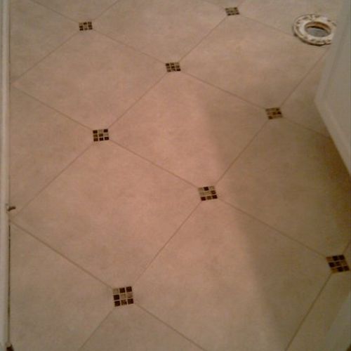 16x16 tile set on a diagonal with custom glass mos