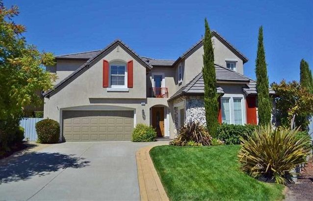 Sold for $1.239 mil