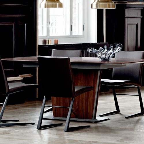 Milano Dinning Table
Mariposa Deluxe Dinning Chair
