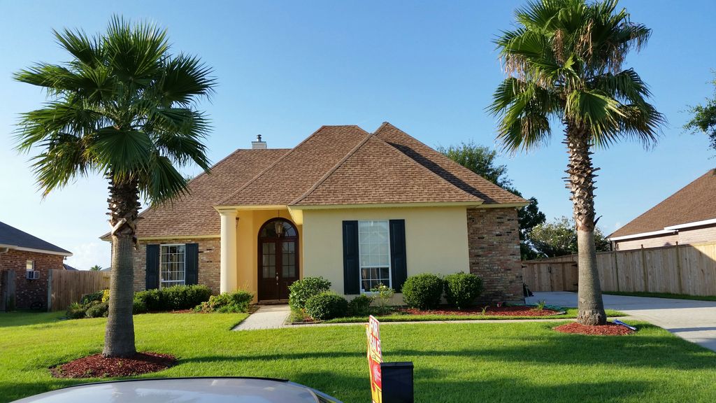 Custom Shingle Roofs
