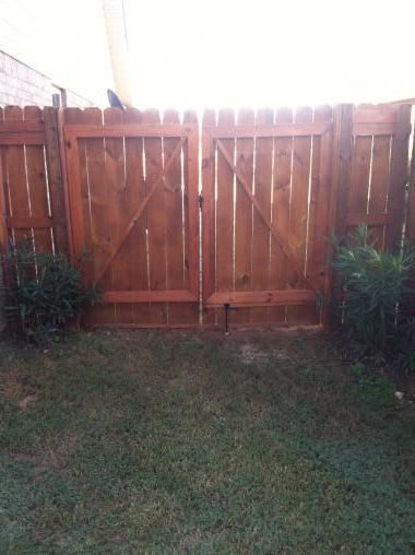 Fabricate privacy fence gates,install privacy fenc