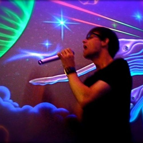 THE DREAM IS REAL: Singing Karaoke in Japan!