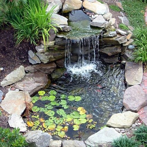 I love making these ponds with waterfalls, just pu