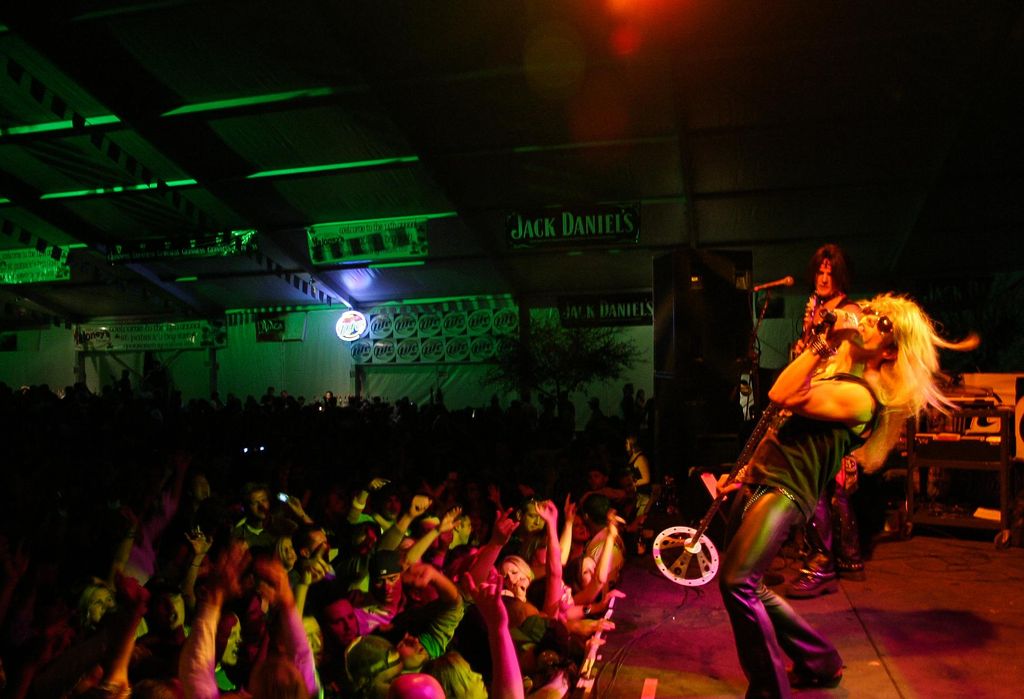 We love to shoot live entertainment! This is a Met
