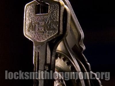 change-lock-longmont-locksmith