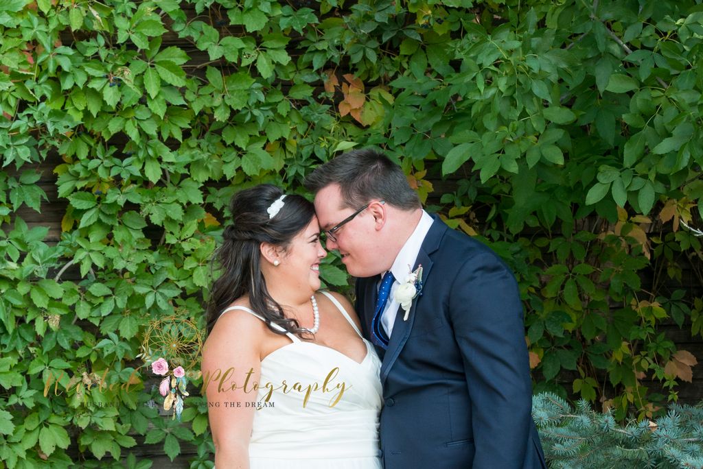 Wedding at the Barn at Raccoon Creek. 