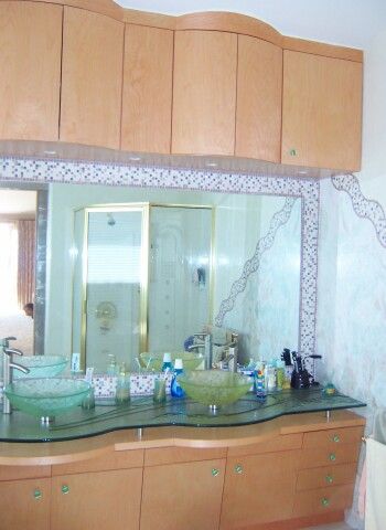custom bath vanity in Bel Air.