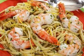 Linguini with shrimp & pesto, mmm!