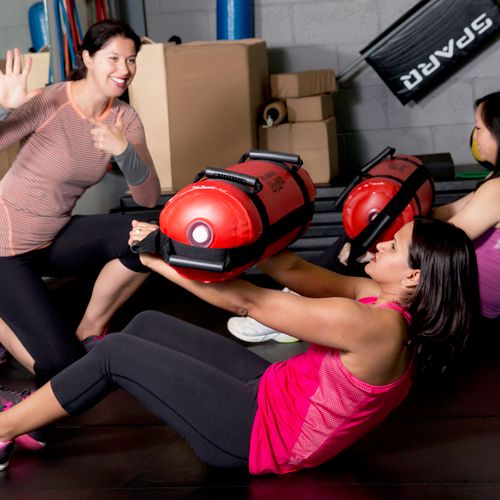 Small group training with Fitness Water bags: the 