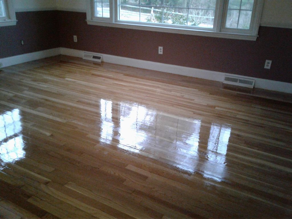 Newly refinished white oak floors in Kingston, NH