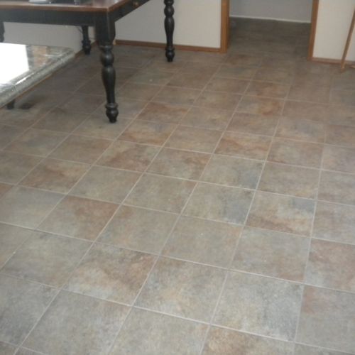 Tile flooring straight lay