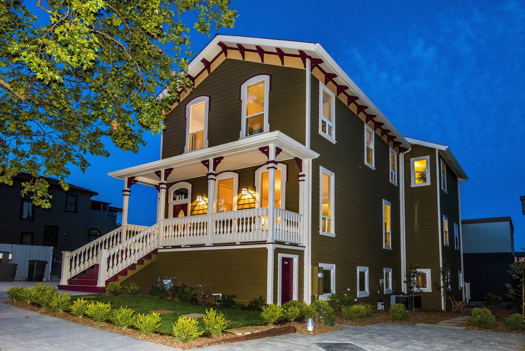 Single Family Residential Exterior