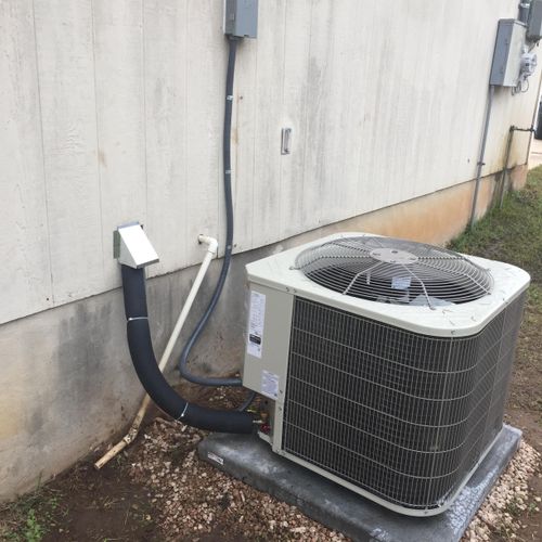 New condenser install incompliance with code requi