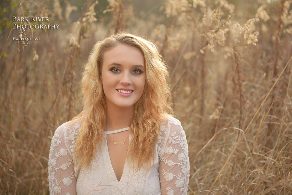 Warm tones from a late summer Senior Portrait Sess