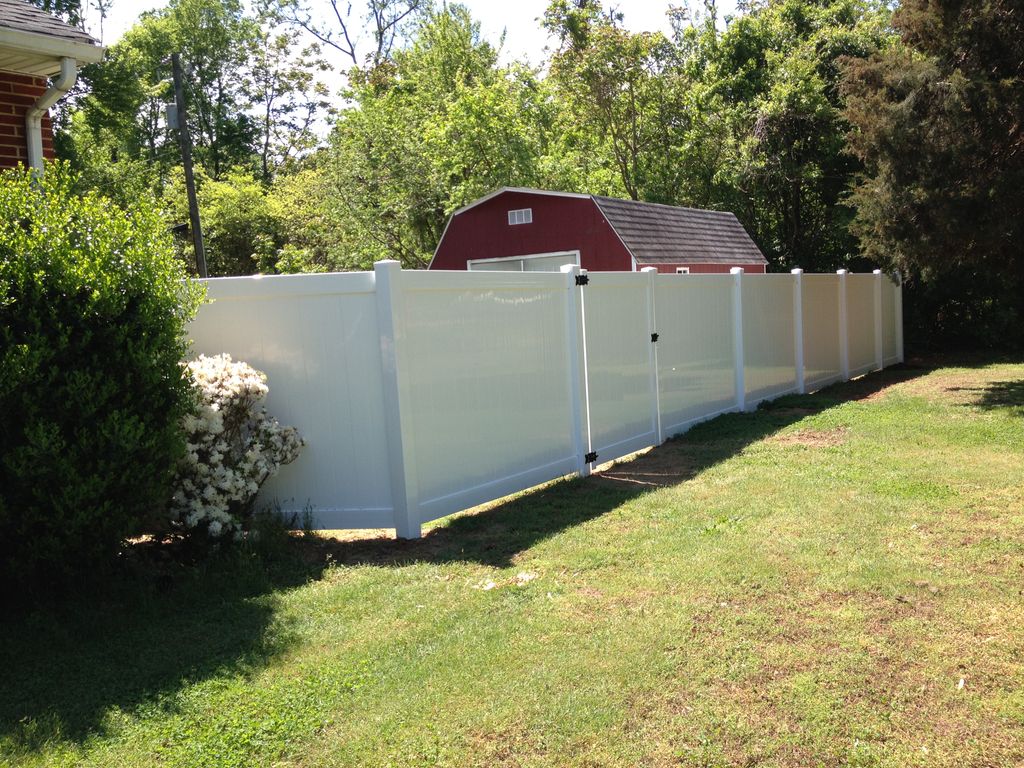 Vinyl fence installations and cleaning.