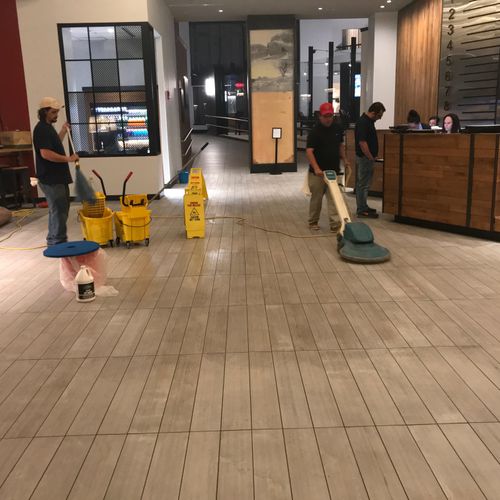 Emergency floor cleaning