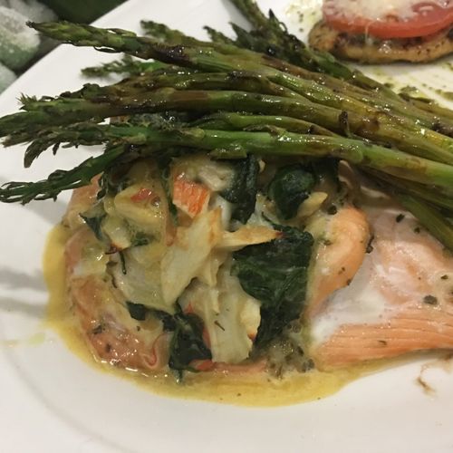 Stuffed Salmon with Crabmeat and Asparagus