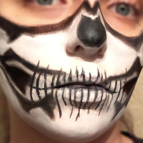 Skull face paint 2k18