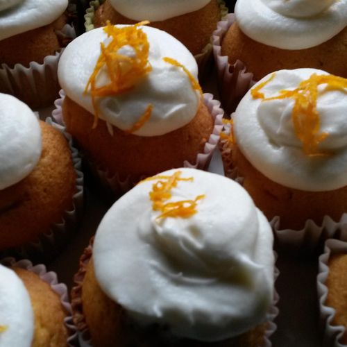 Orange Creamsicle cupcakes (delivery fee will be c