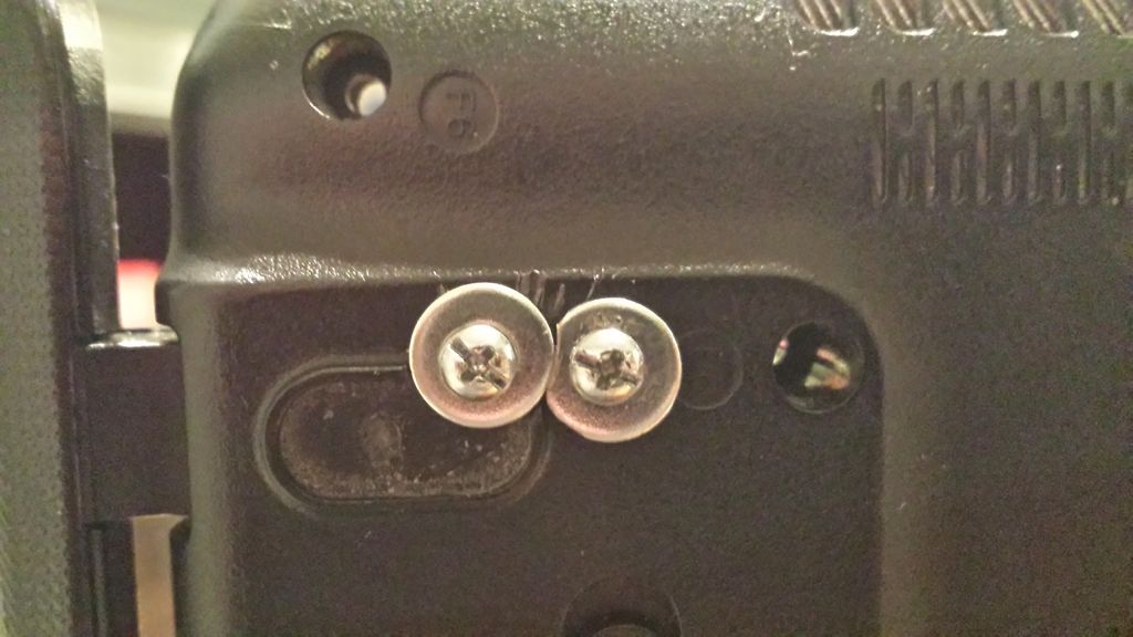 Repair and reinforcement of a broken notebook hing