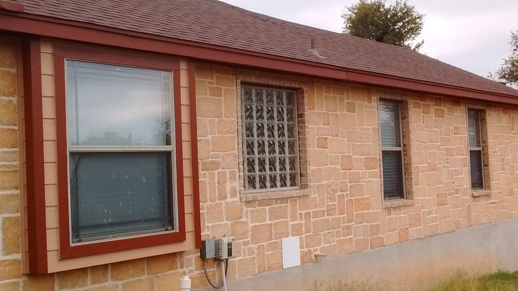exterior ranch house