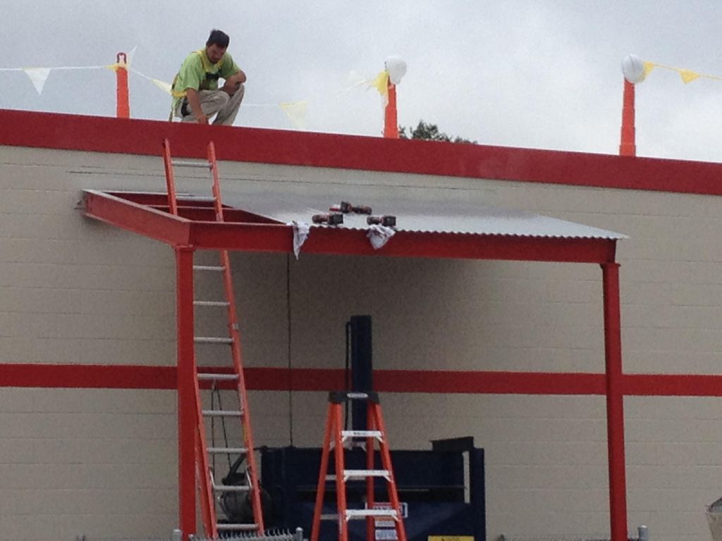 Tractor Supply metal installation