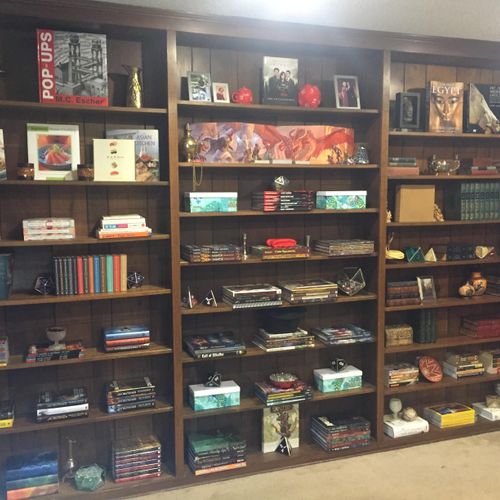 January 2016 
Bookshelf organization and accessori