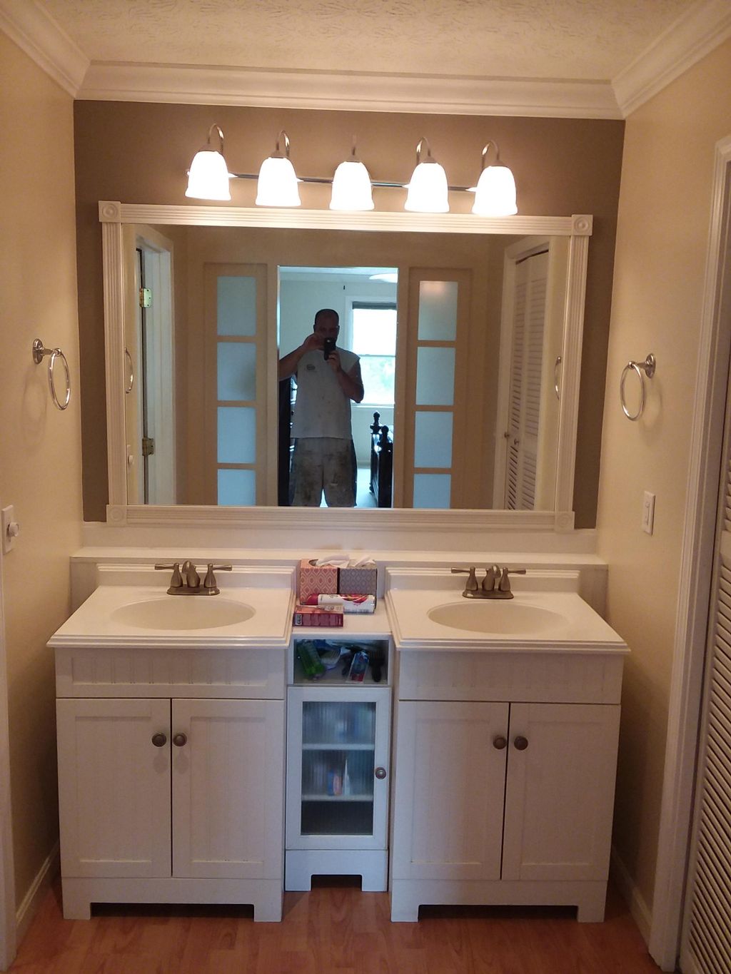 Master bath accent color - Northwest Columbus 