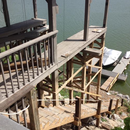 45 stairs to lowered water level on Boone Lake