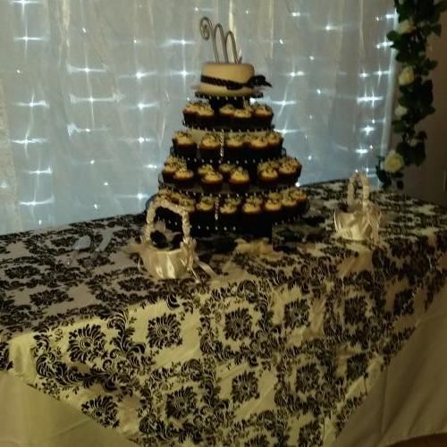 Elegant Black & white wedding with a lighted backd