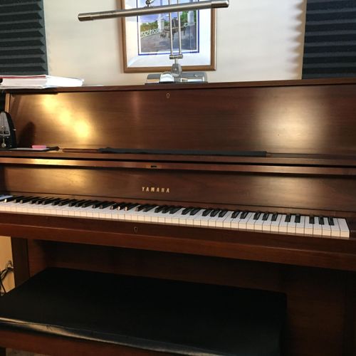 Studio Yamaha Piano