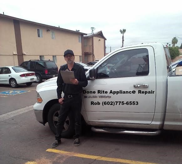Technician Robert at A Job Site.
Very Good with Pe