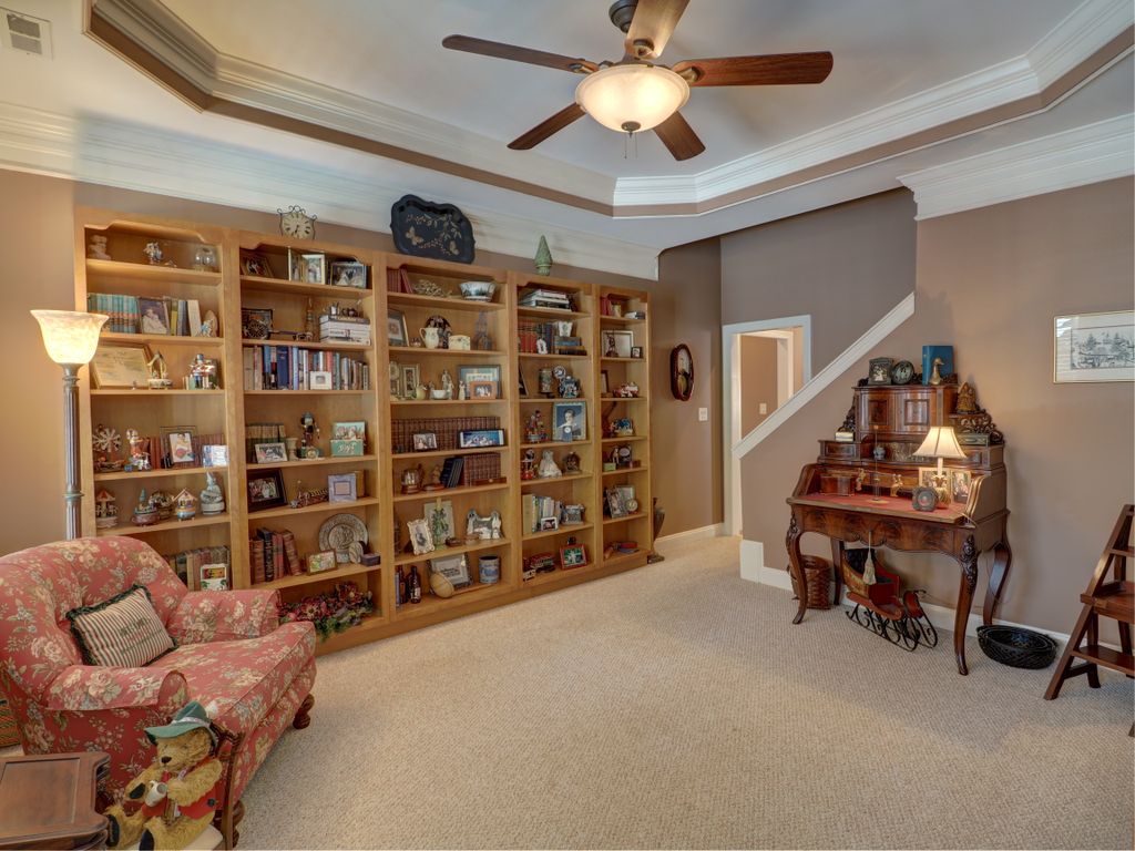 Photograph I took for a listing