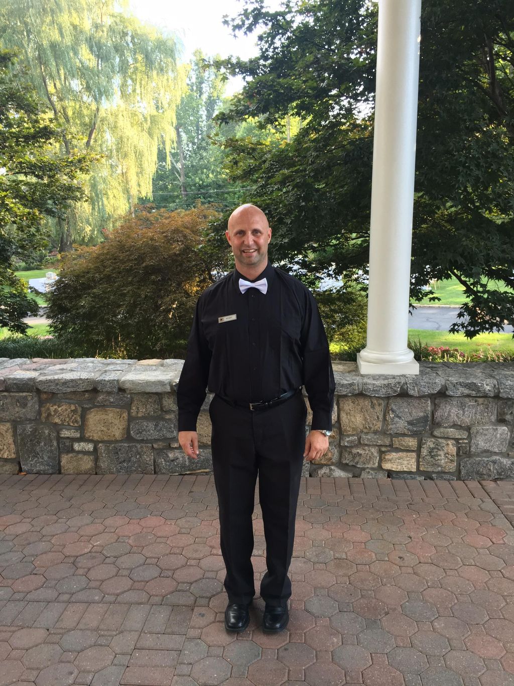 Ken Henriksen bartender for events