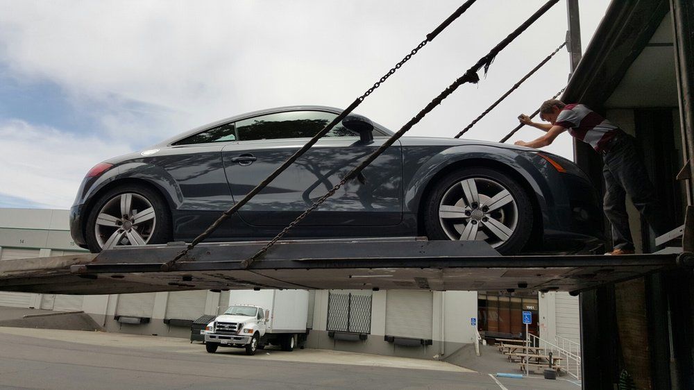 Classic and Luxury vehicle moving available.