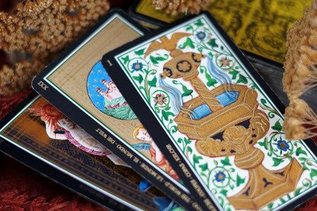 Tarot readings are an excellent way to get an over